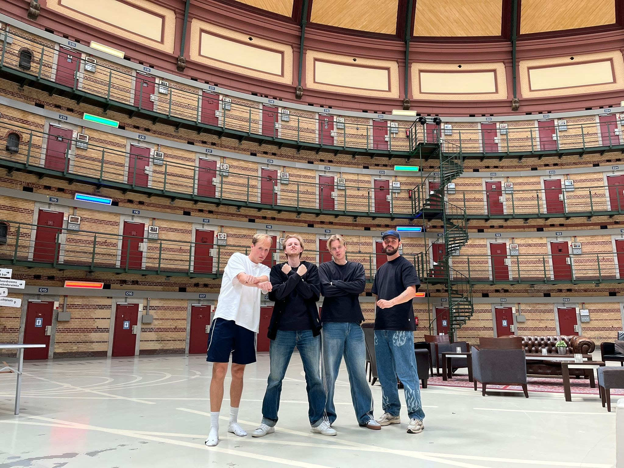 WhatsApp Image 2025-05-09 at 13.54.05.jpeg